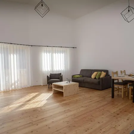 Chasa Helvetia Quatter Apartment Mustair